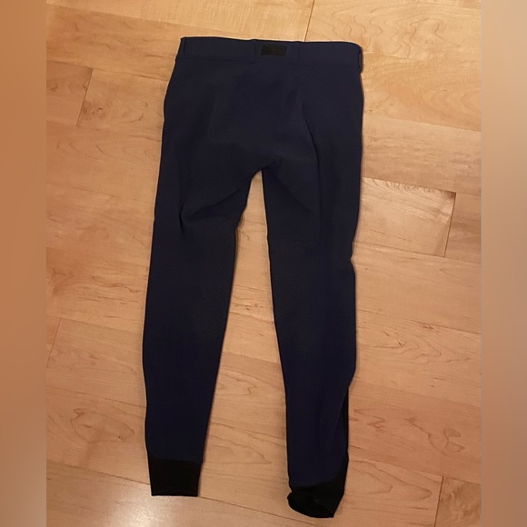 24” Dover Saddlery navy breeches. - Picture 3 of 5